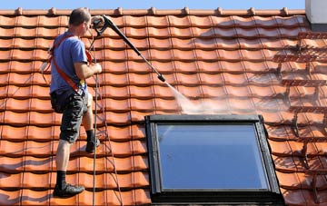 roof cleaning Hundleby, Lincolnshire
